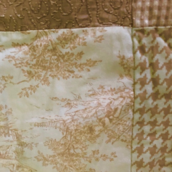 Baby patchwork Toile blanket, crib skirt 3 valance - Picture 3 of 8